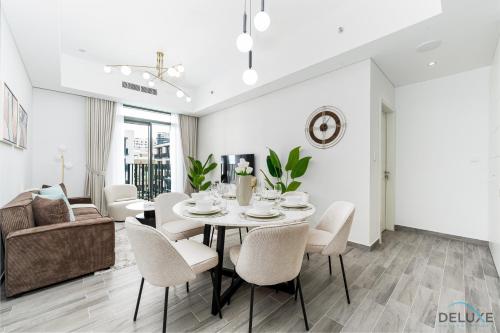 Lovely 2BR at Belgravia Square, JVC by Deluxe Holiday Homes