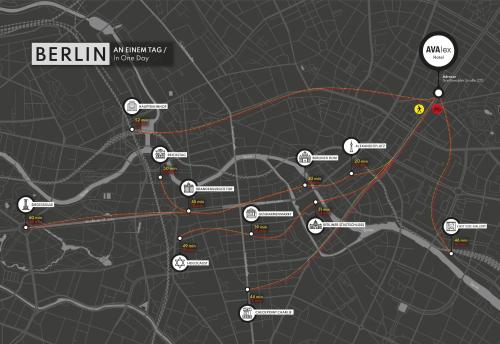 un mapa de la ciudad de Berlín con edificios en Hotel AVAlex, en Berlín