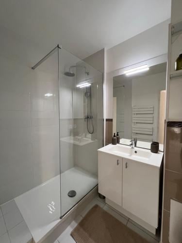 Photo de la galerie de l'établissement Appartement Dammarie-les-Lys, à Dammarie-les-Lys