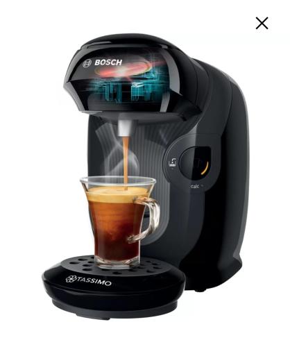 - une cafetière dans l'établissement Red Calmette, à Cannes