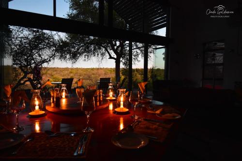 Φωτογραφία από το άλμπουμ του Mohlabetsi Self Catering Bush Lodge σε Balule Game Reserve