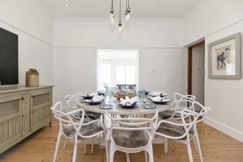 Gambar di galeri bagi Twee Brode In Arniston di Arniston