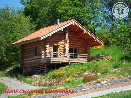Chalet chaleureux avec poêle à bois et internet à Saint-Martin-la-Sauveté - FR-1-496-184