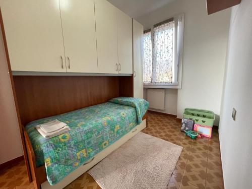 Ένα ή περισσότερα κρεβάτια σε δωμάτιο στο Water Lily Apartment