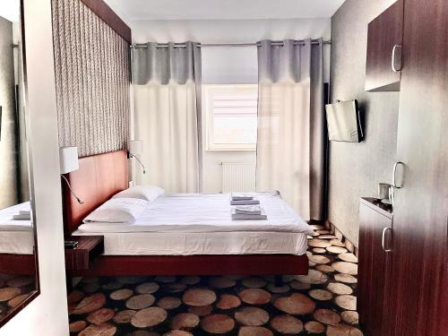 kmicic hotel kraśnik