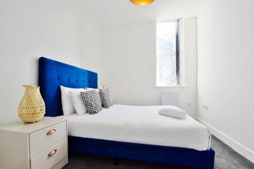 FREE PARKING - Beautiful 2-BR Flat in Manchester photo 13