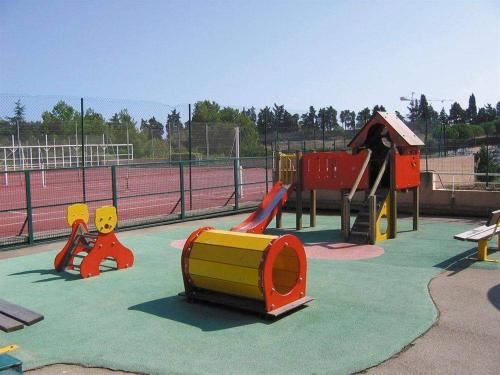 Charmant t2 res lagon bleu piscine 1000 m2