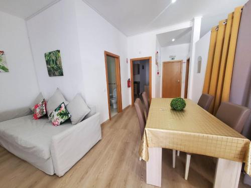 Sun Apartment on the Beach