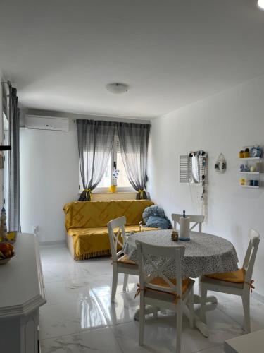 Apartment Ana