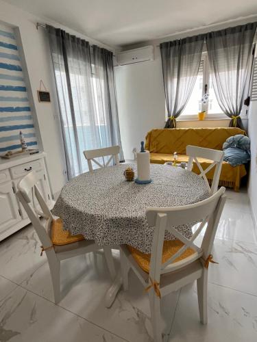 Apartment Ana