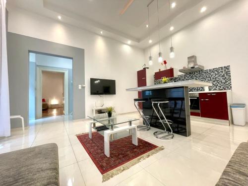 Amazing Swedish 3 ROOMS Apartment in the City Center 1073 Budapest, 35 Erzsébet körút kép - 3