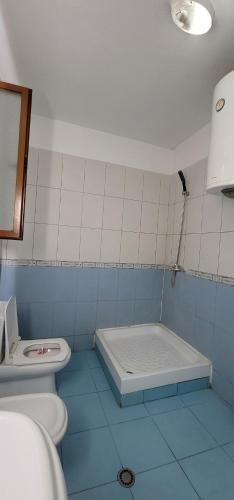 Koupelna v ubytování Apartment after U.S. Embassy in Tirana