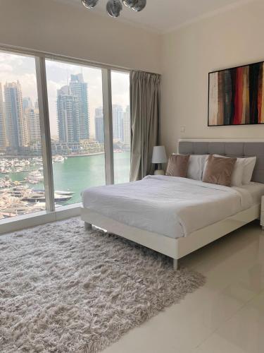Apartment Dubai Marina, Damac Heights 804