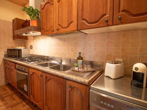Dapur atau dapur kecil di Holiday Home La Mora by Interhome