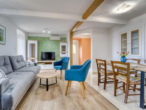 Apartment Vero-6 by Interhome