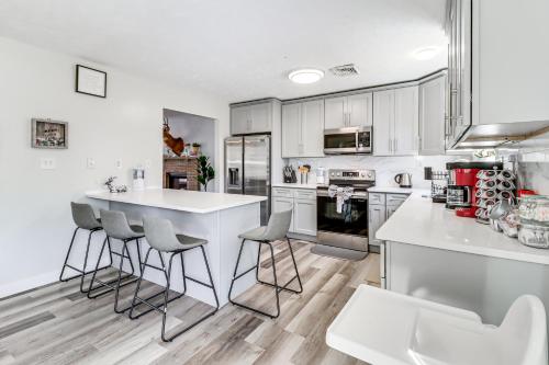 Gallery image of Hot Tub, Game Room Peaceful Poconos Home! in Long Pond