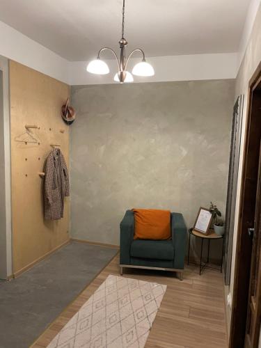 Χώρος καθιστικού στο Cozy Narva Mäe Apartment