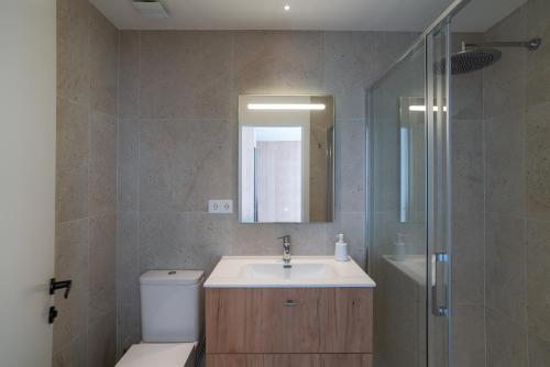 Ένα μπάνιο στο Torre De La Roca with amazing sea views!