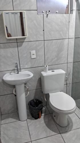 Gallery image of Apartamento próximo ao Aeroporto de Florianópolis. in Florianópolis
