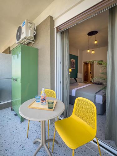 Luxury Studio with Panoramic Views