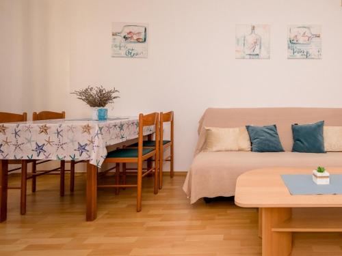 Apartments by the sea Barbat, Rab - 22757