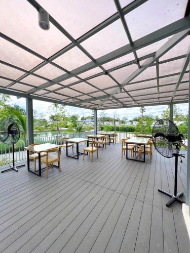 Balkón nebo terasa v ubytování At Pream&Chan resort แอท เปรมแอนด์จันทร์ รีสอร์ท