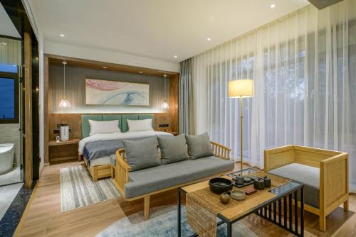 Posezení v ubytování Xisu Garden Inn