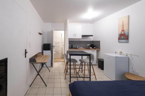 Köök või kööginurk majutusasutuses le p'tit studio de Segré centre
