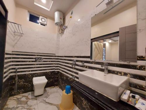 Ванная комната в Balukona Beach Resort