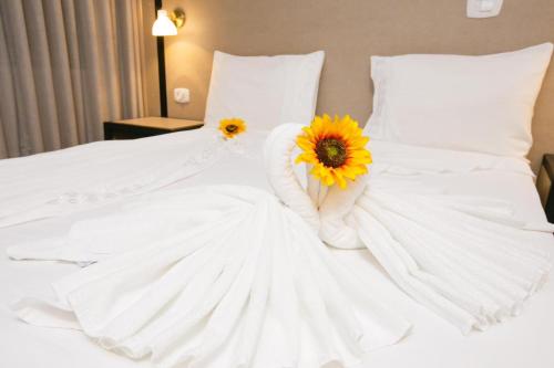 Ένα ή περισσότερα κρεβάτια σε δωμάτιο στο Hotel Cancioneiro