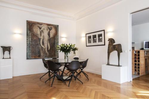 Luxury Apartment • A/C • Balcony • Saint-Germain