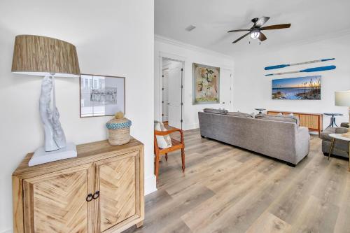 Φωτογραφία από το άλμπουμ του Kiwi Grove σε Seagrove Beach