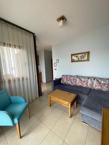 Posezení v ubytování Veziroğlu Apart