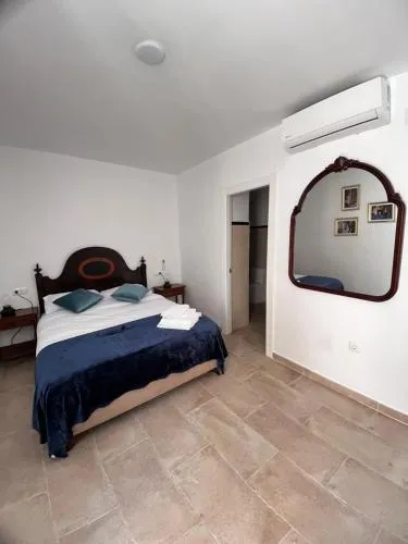 Shanti’s Andalusian Rooms photo 6