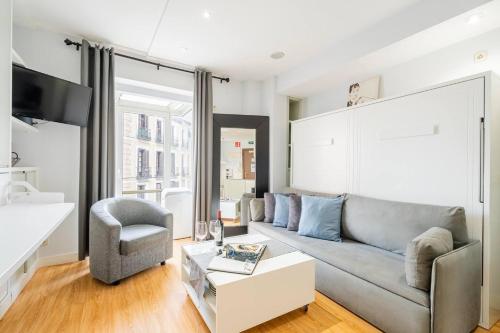 Apartamento con BALCÓN a CALLE MAYOR Ideal PAREJAS