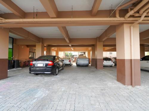 Gambar di galeri bagi RoomQuest SPS Hotel and Residence di Ban Bang Khan