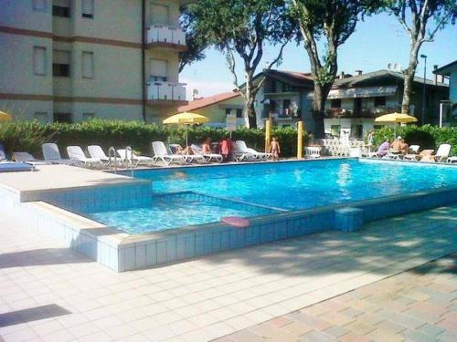 DB Residence con Piscina - Carraro Immobiliare - Family Apartments