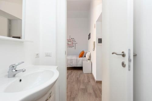 Koupelna v ubytování central comfortable studio apartment