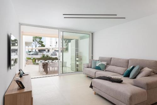 Oiza Garden at Alcudia beach with WIFI and AACC, BahiaBlanca