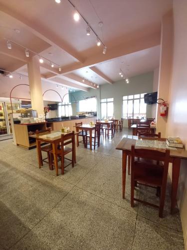 Restoran atau tempat lain untuk makan di Hotel Schreiber