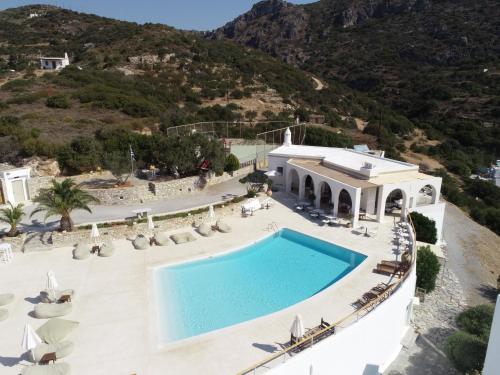 Bazén v ubytování El Sol Hotel nebo v jeho okolí