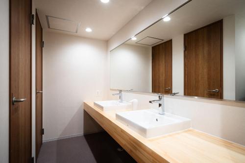 MANGA ART HOTEL, BAKUROCHO