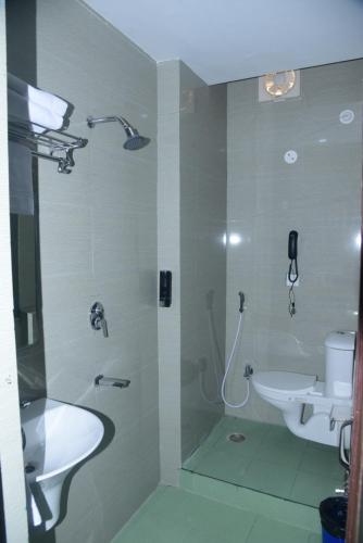 Koupelna v ubytování Hotel Gridhakuta International
