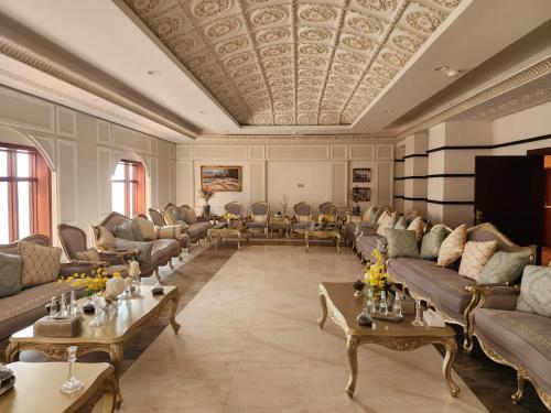 Χώρος καθιστικού στο فندق طريق الهجره - Tariq Alhajrih Hotel