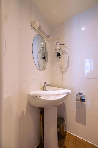 Koupelna v ubytování Hotel Aix Europe