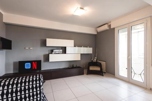Dapur atau dapur kecil di Ravenna Sky View Apartment