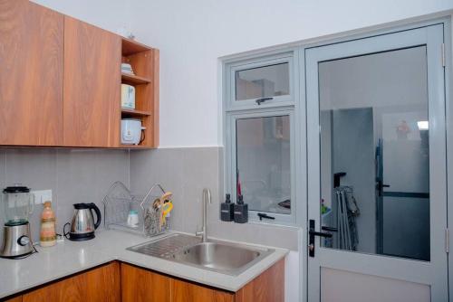 Kuchyň nebo kuchyňský kout v ubytování Apartment Canterbury -Piliyandala Kahathuduwa