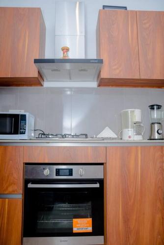 Kuchyň nebo kuchyňský kout v ubytování Apartment Canterbury -Piliyandala Kahathuduwa