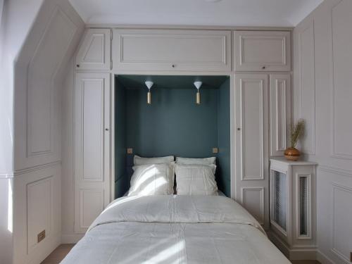 Photo de la galerie de l'établissement Au cœur de l’Avenue des Champs-Elysées / Arc de Triomphe, à Paris