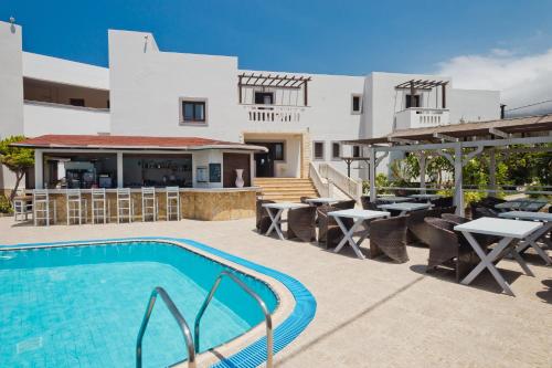 Gallery image of Arkasa Bay Hotel in Arkasa